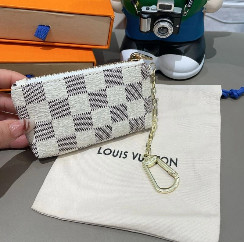 DailyWear Louis Vuitton Keychains 266067