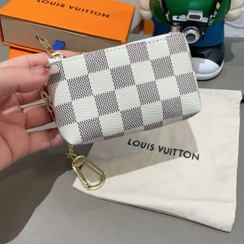 DailyWear Louis Vuitton Keychains 266067