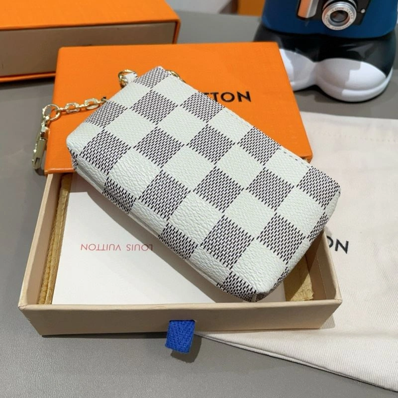 DailyWear Louis Vuitton Keychains 266067