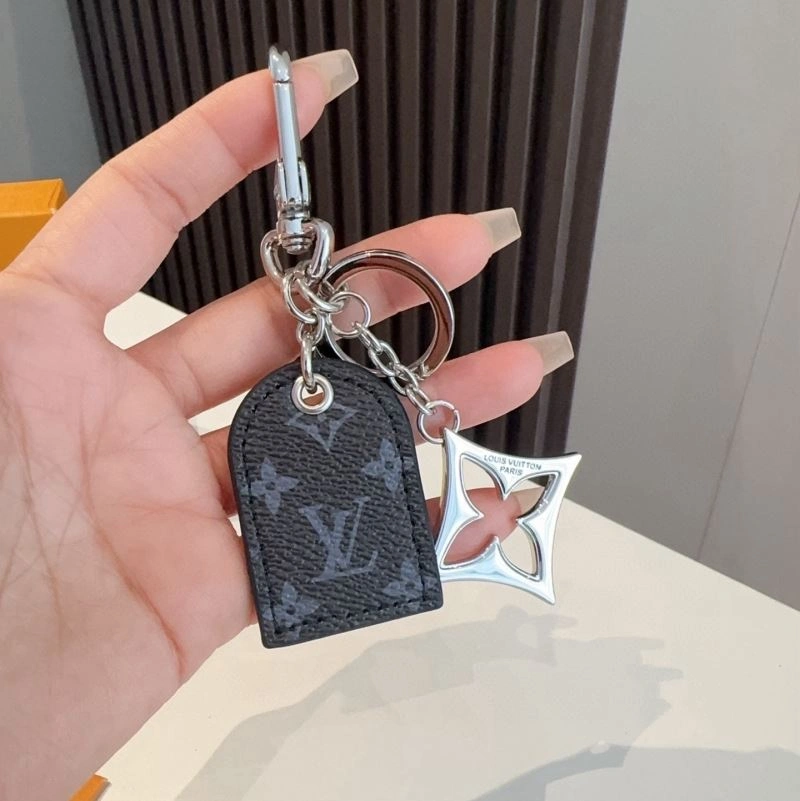 Louis Vuitton Keychains Neat 266070