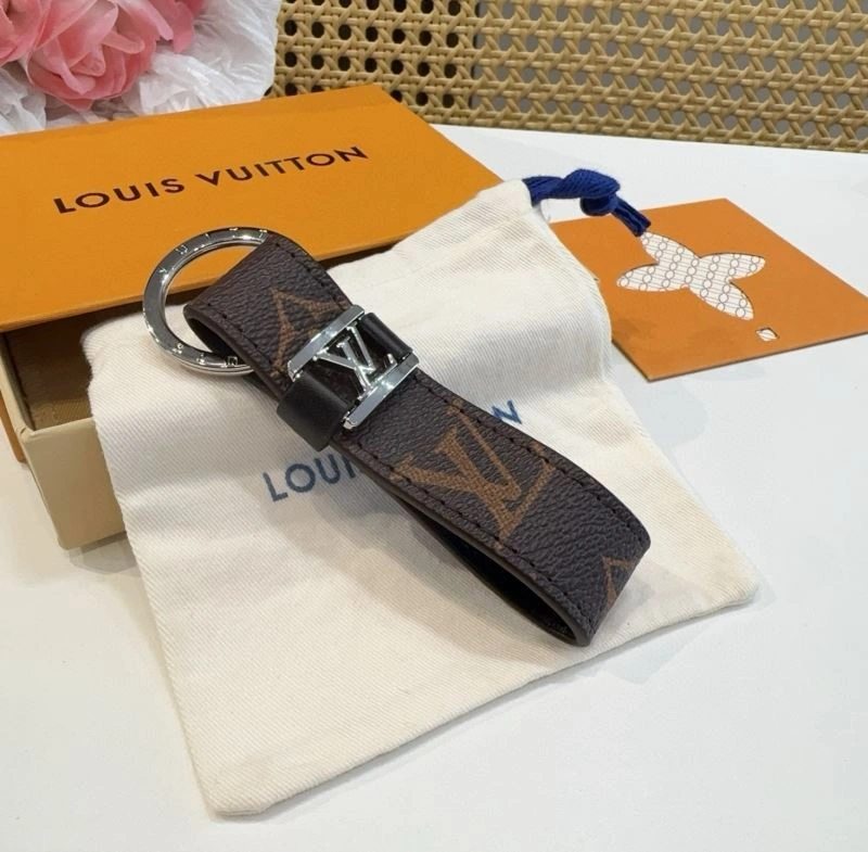 OnTrend Louis Vuitton Keychains 266039