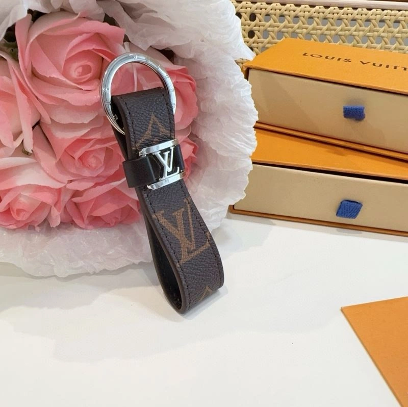 OnTrend Louis Vuitton Keychains 266039
