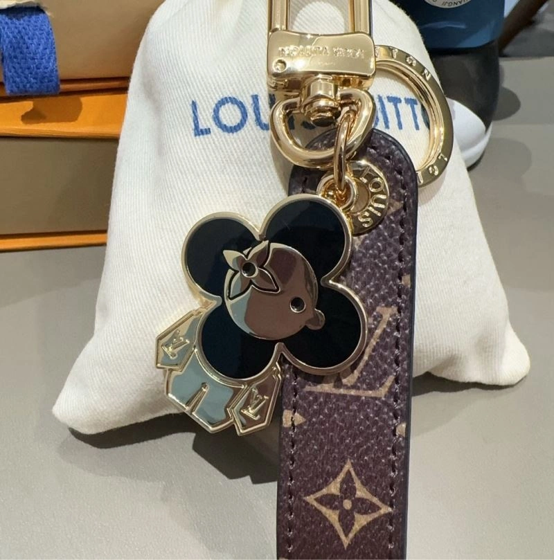 Louis Vuitton Keychains Sophisticated 266018