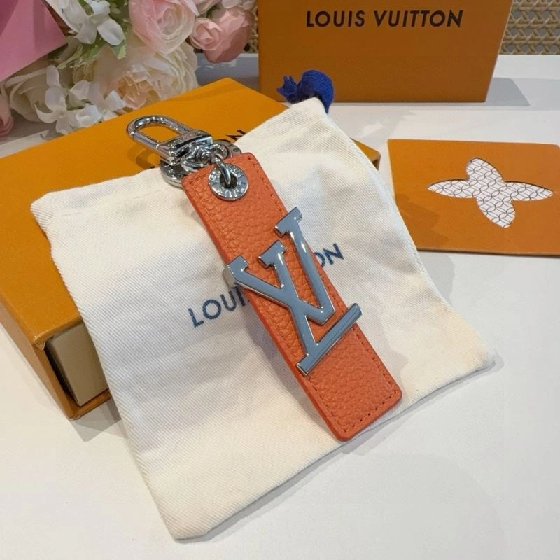 Louis Vuitton Keychains MultiPurpose 266004