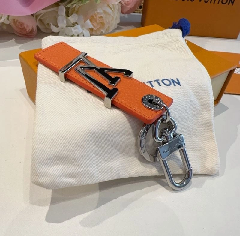 Louis Vuitton Keychains MultiPurpose 266004
