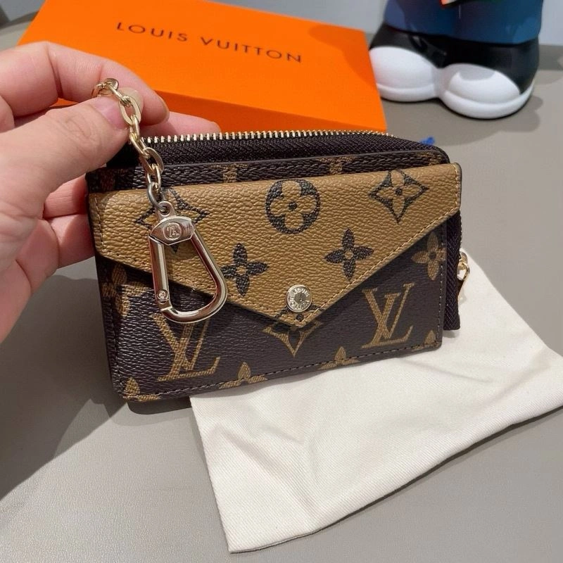 QuickDry Louis Vuitton Keychains 266001