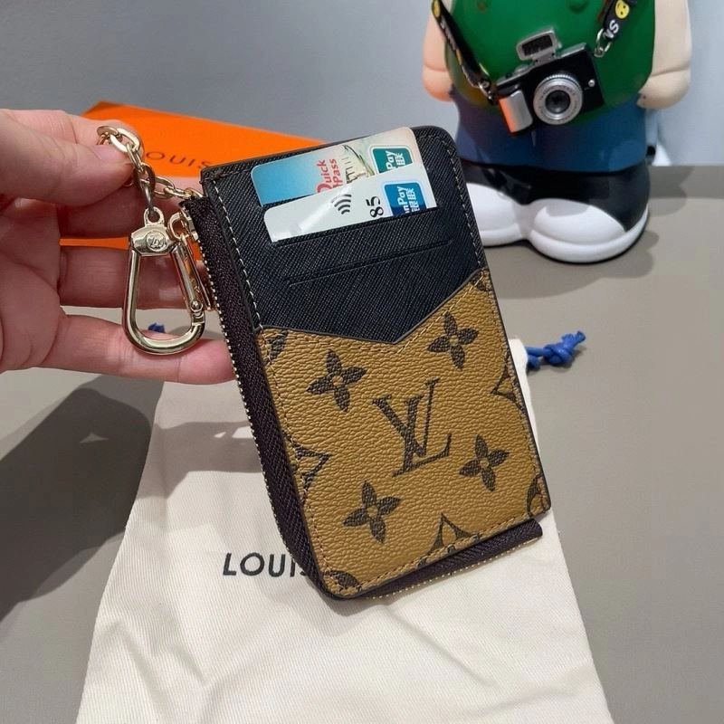 QuickDry Louis Vuitton Keychains 266001