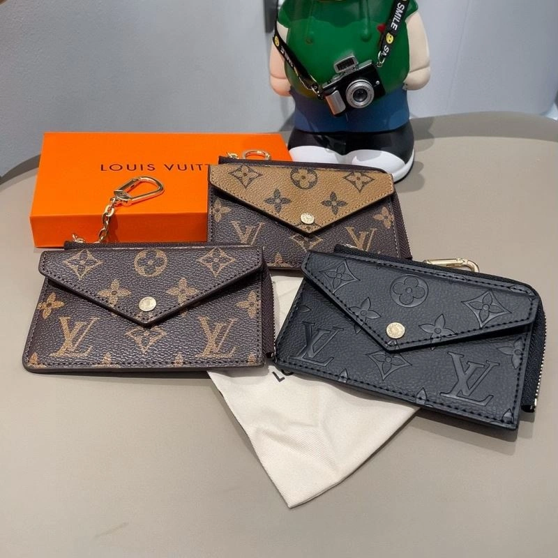 QuickDry Louis Vuitton Keychains 266001
