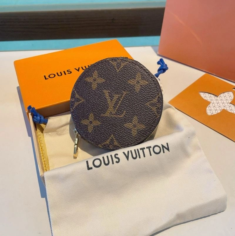 Vibrant Louis Vuitton Keychains 266024