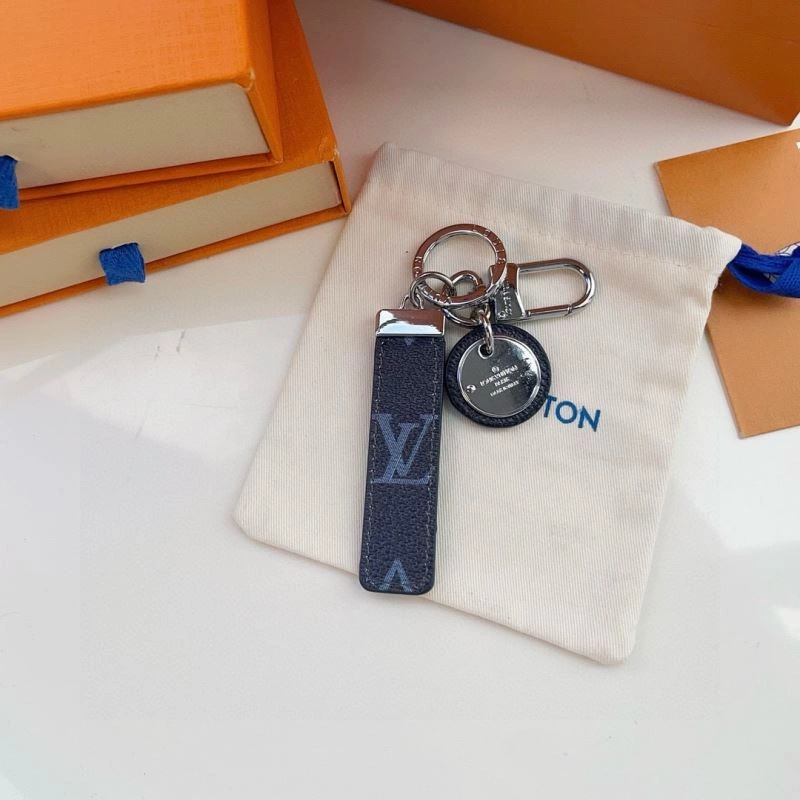DailyWear Louis Vuitton Keychains 266010
