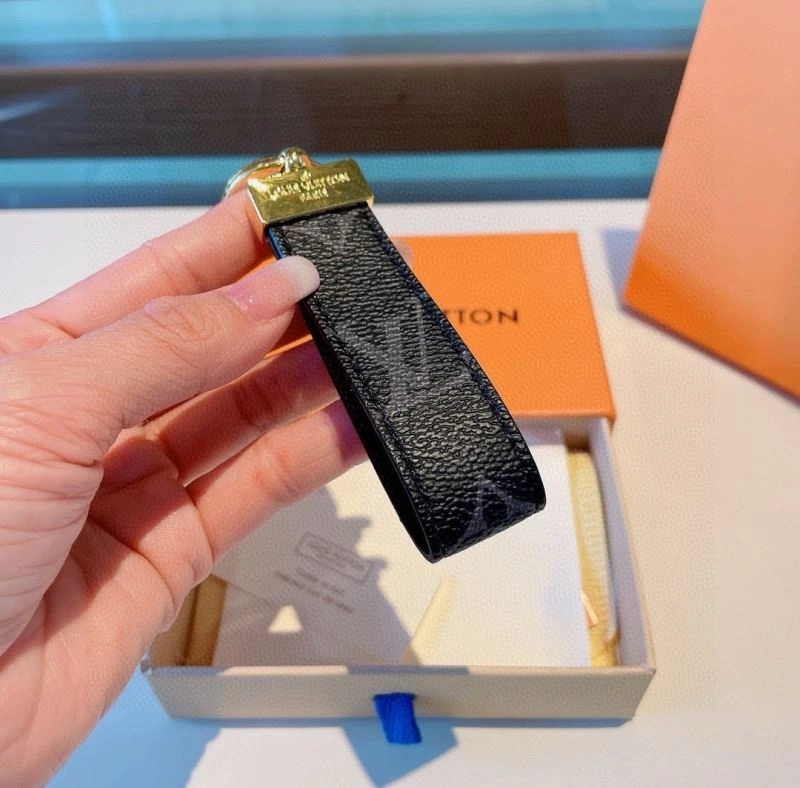 Flexible Louis Vuitton Keychains 265999