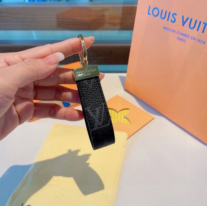 Flexible Louis Vuitton Keychains 265999