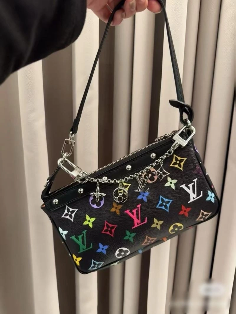SmartChoice Louis Vuitton Keychains 265990
