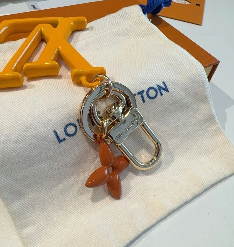 MultiPurpose Louis Vuitton Keychains 265977