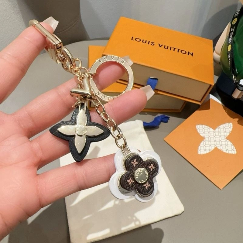 Stylish Louis Vuitton Keychains 265983