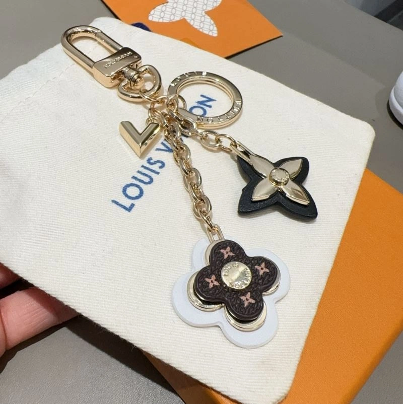 Stylish Louis Vuitton Keychains 265983