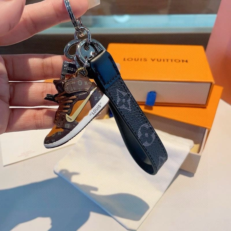 TravelReady Louis Vuitton Keychains 265960