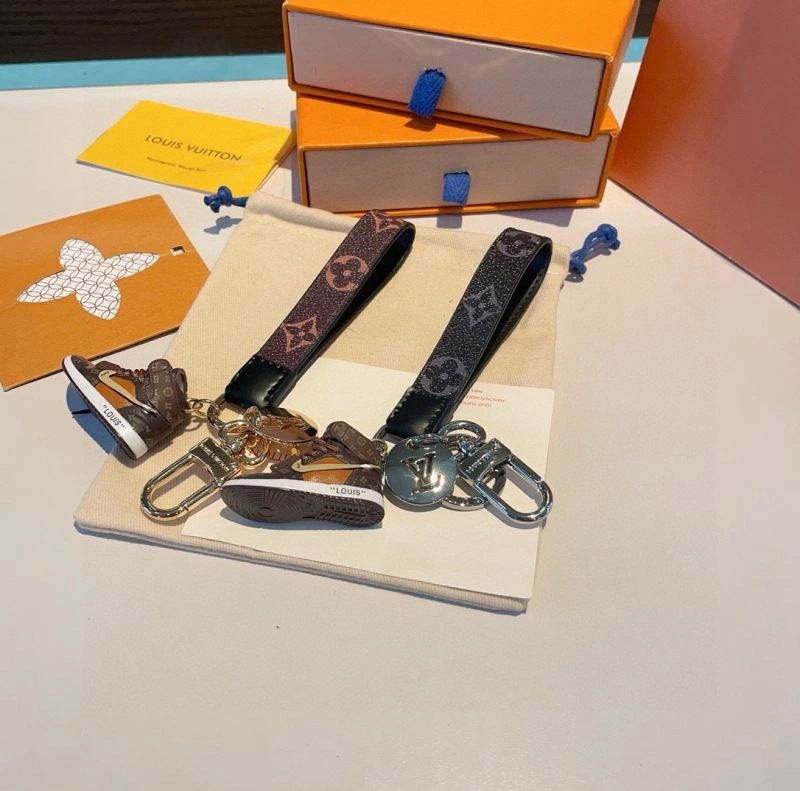 TravelReady Louis Vuitton Keychains 265960
