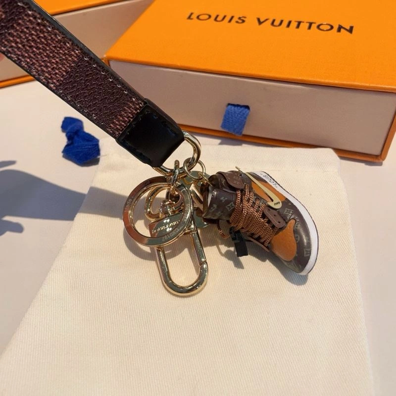 Neat Louis Vuitton Keychains 265973