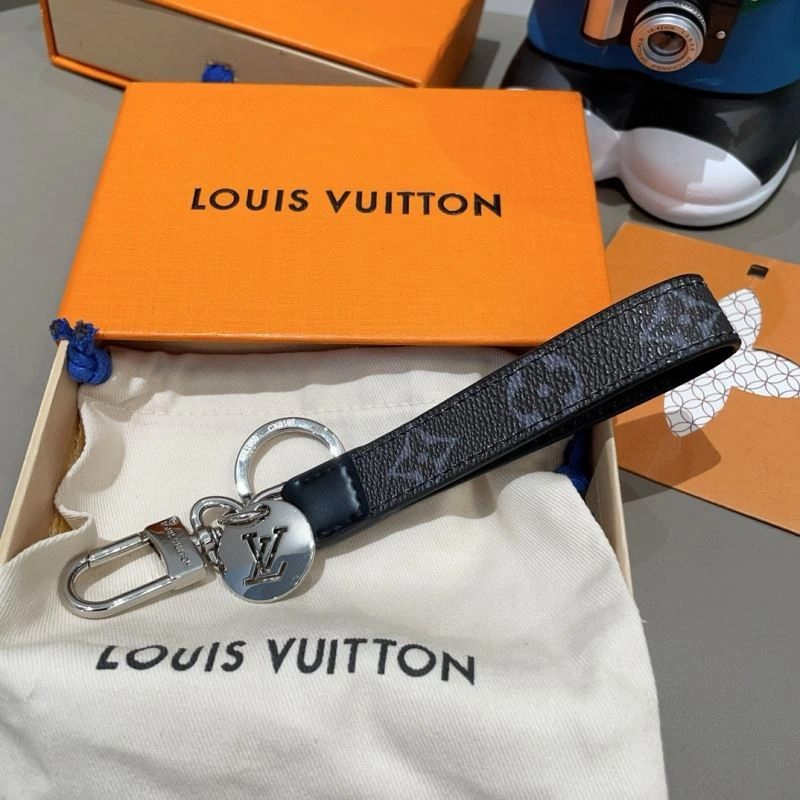 Louis Vuitton Keychains ModernLook 266052
