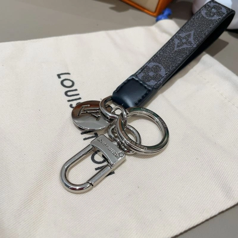 Louis Vuitton Keychains ModernLook 266052