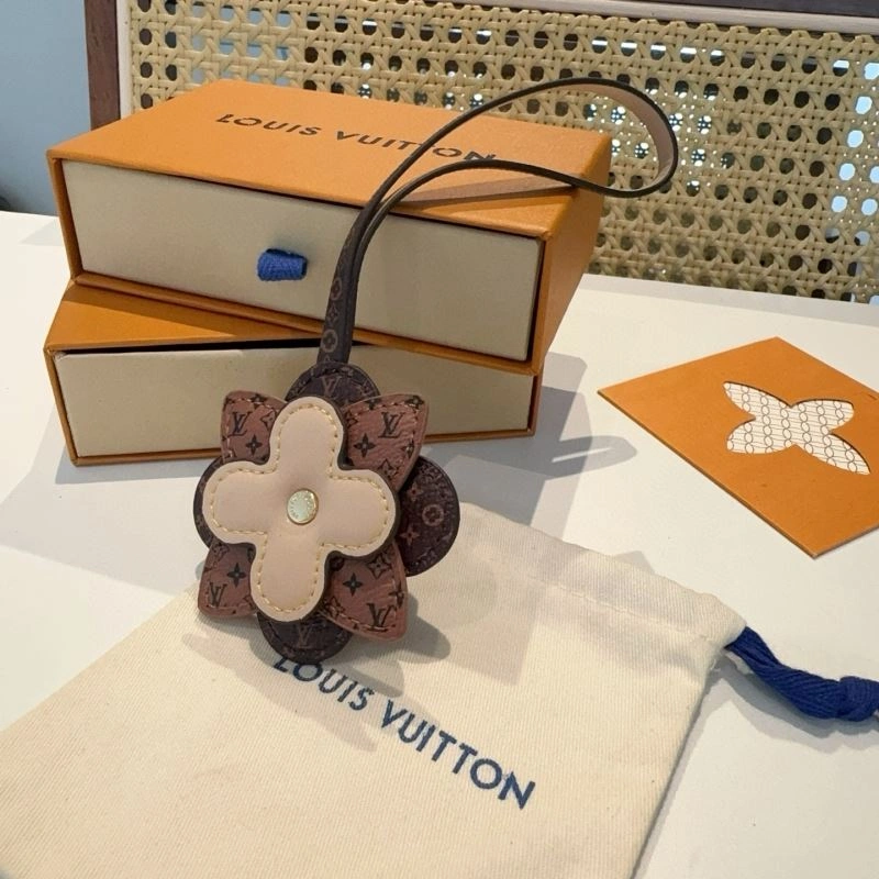 Louis Vuitton Keychains Functional 266060