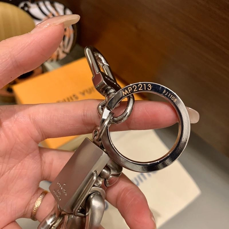 Reliable Louis Vuitton Keychains 267355