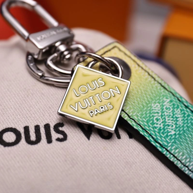 Thermal Louis Vuitton Keychains 267347