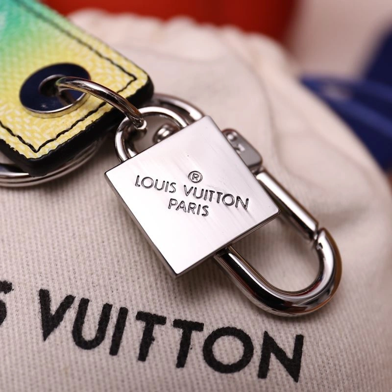 Thermal Louis Vuitton Keychains 267347