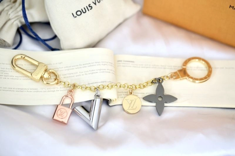Louis Vuitton Keychains Minimalist 267321