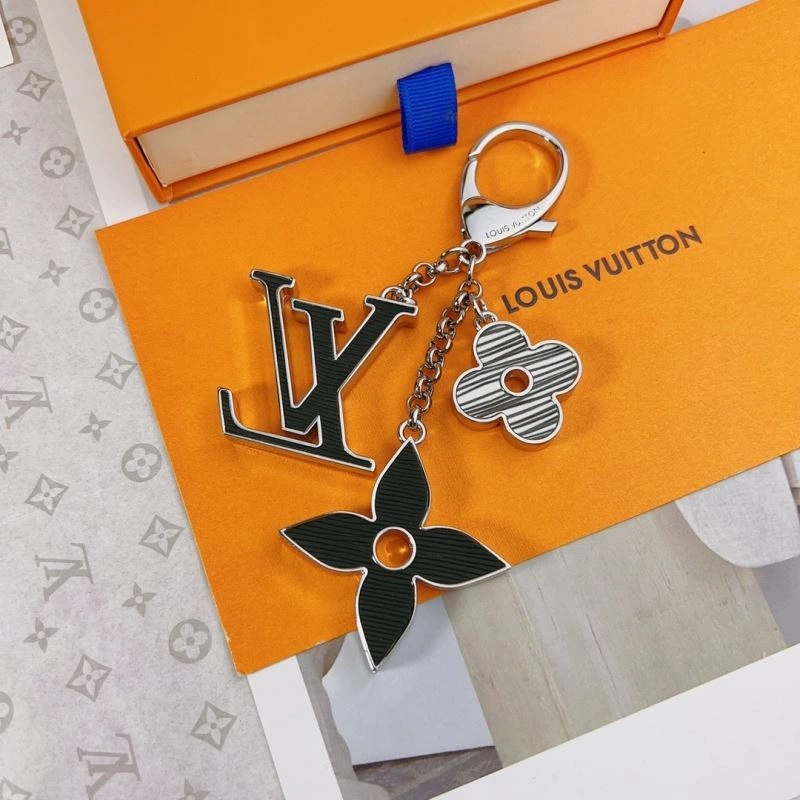 Sleek Louis Vuitton Keychains 267328