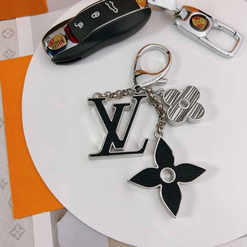 Sleek Louis Vuitton Keychains 267328