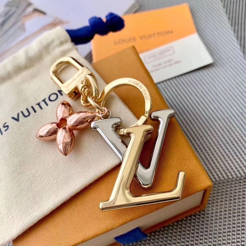 WellDesigned Louis Vuitton Keychains 267343