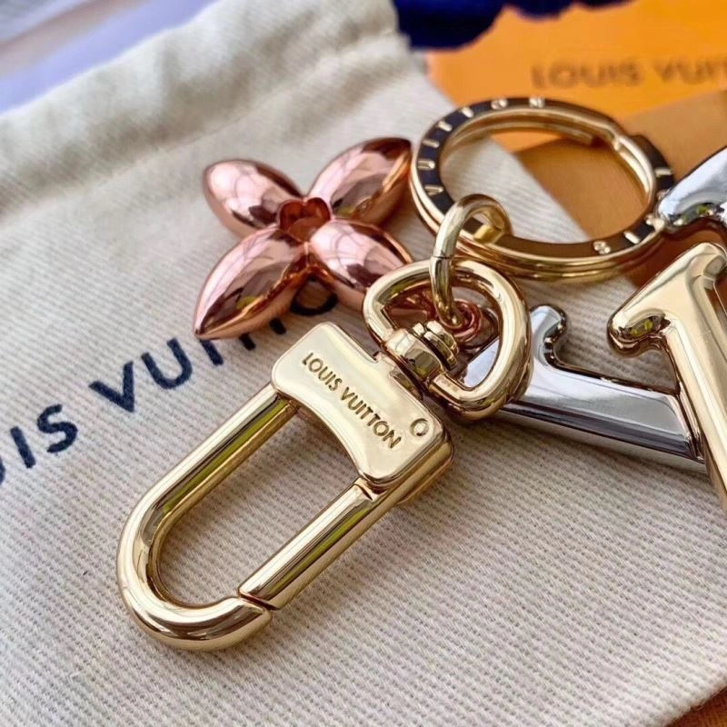 WellDesigned Louis Vuitton Keychains 267343