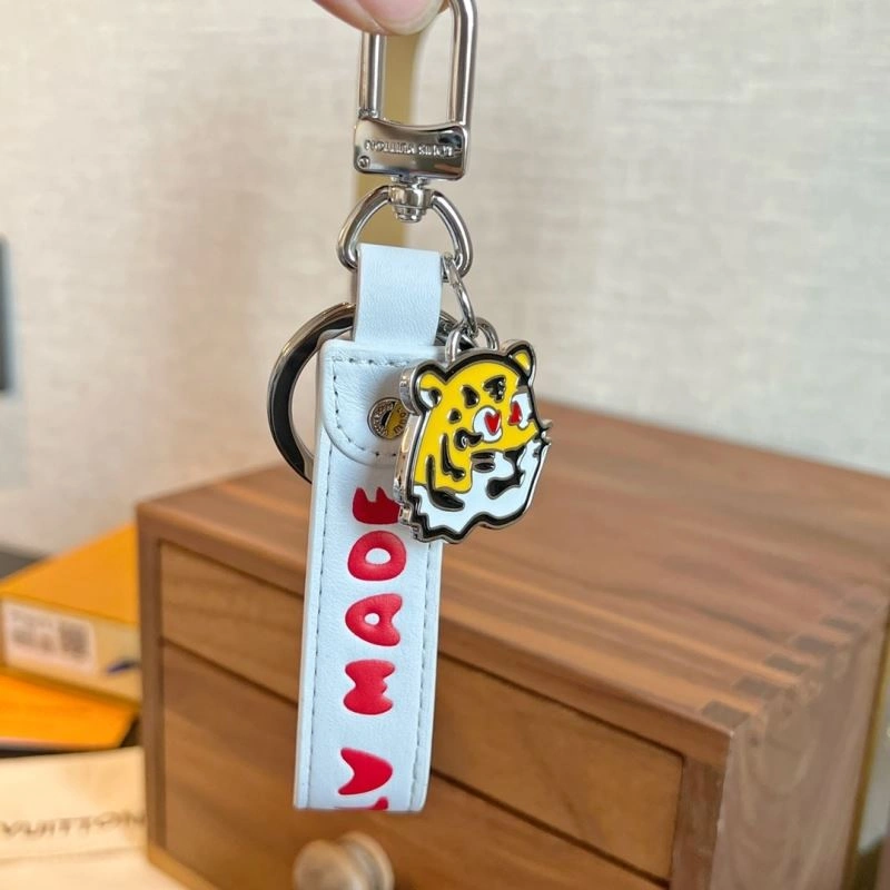 Functional Louis Vuitton Keychains 267320