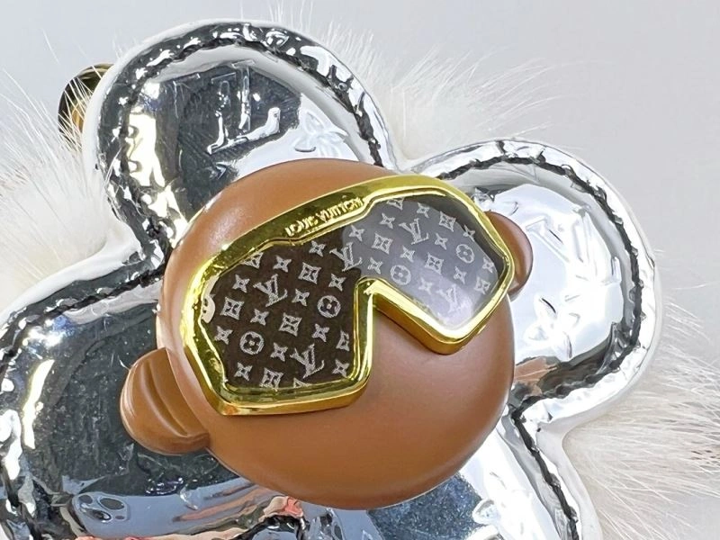 Louis Vuitton Keychains Minimalist 267339
