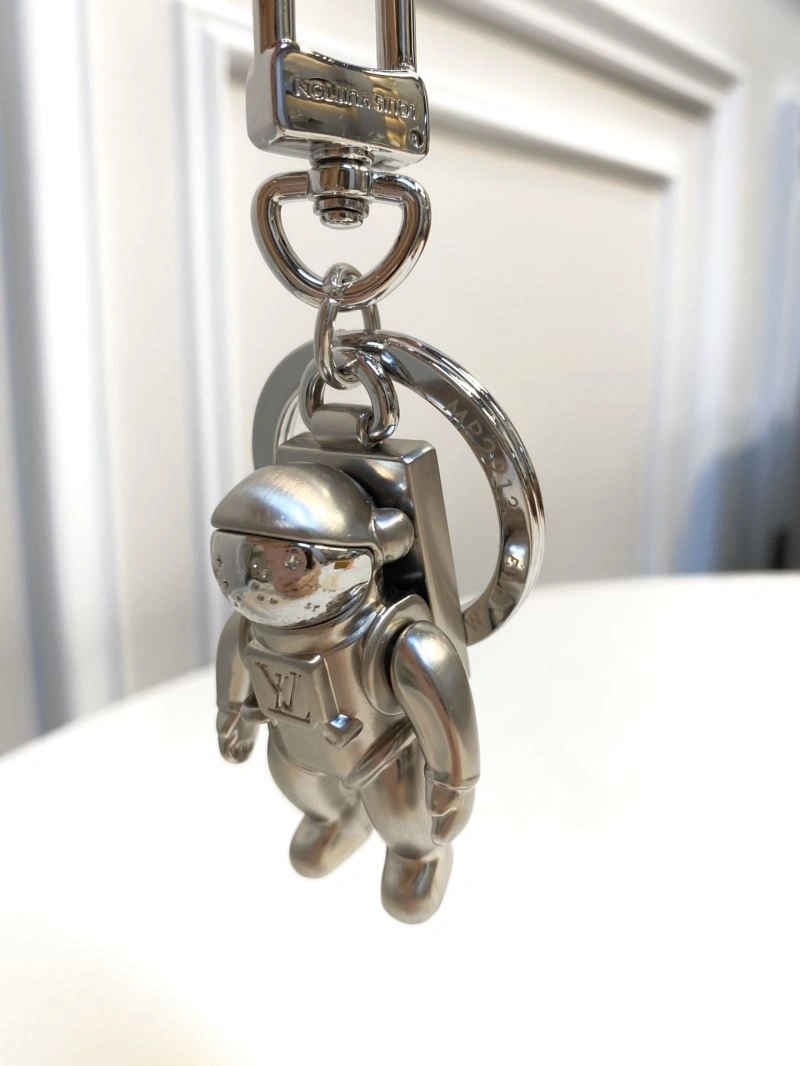 Supportive Louis Vuitton Keychains 267333