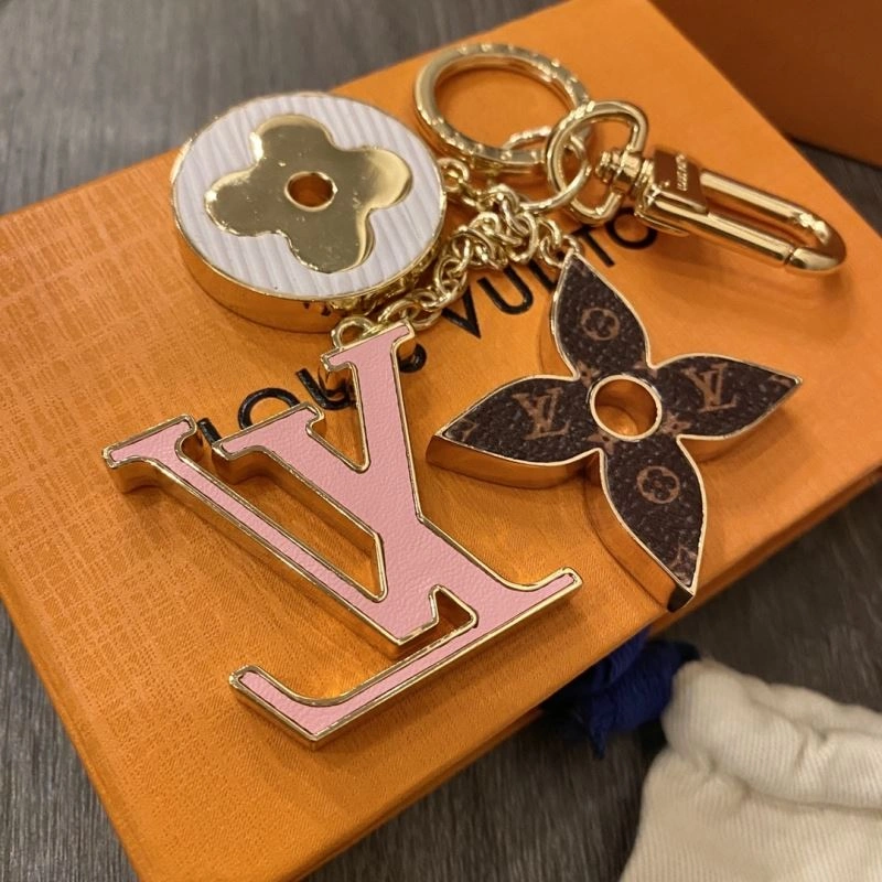 Louis Vuitton Keychains Modern 267318