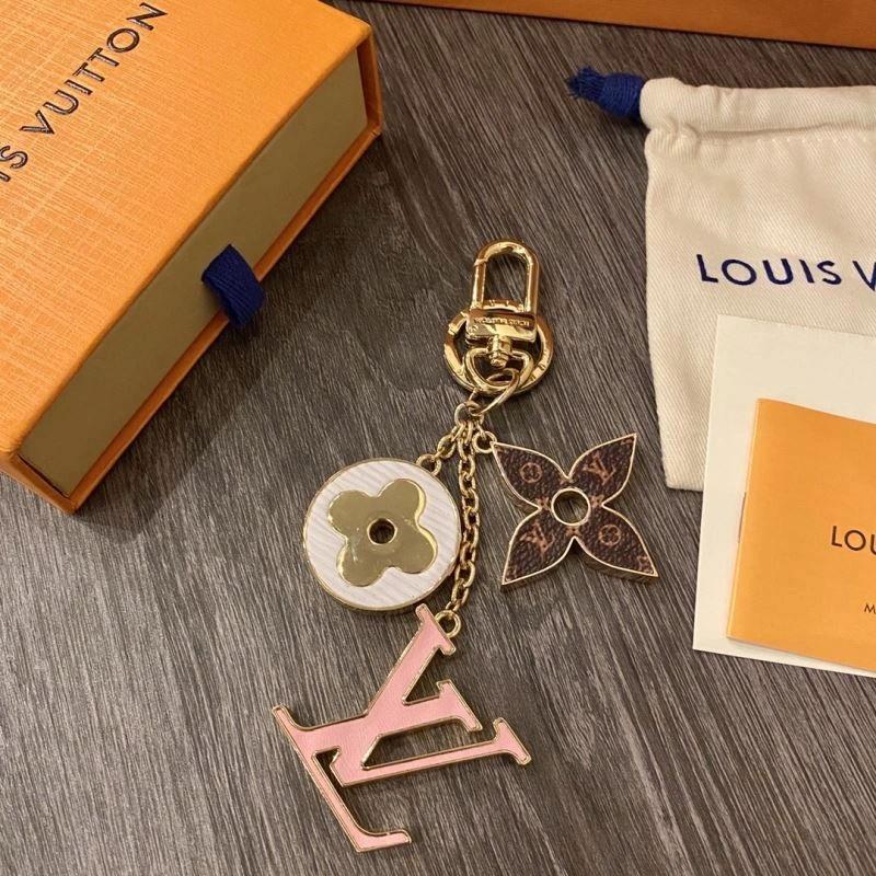 Louis Vuitton Keychains Modern 267318