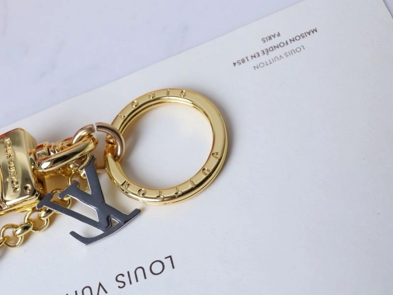 Louis Vuitton Keychains Breathable 267290