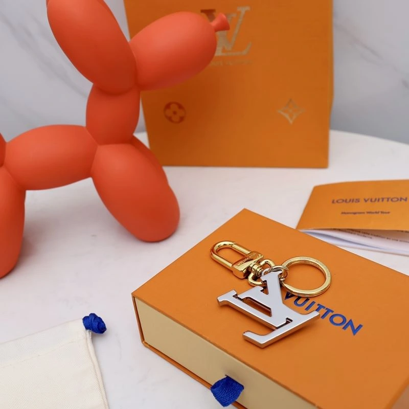MultiPurpose Louis Vuitton Keychains 267298