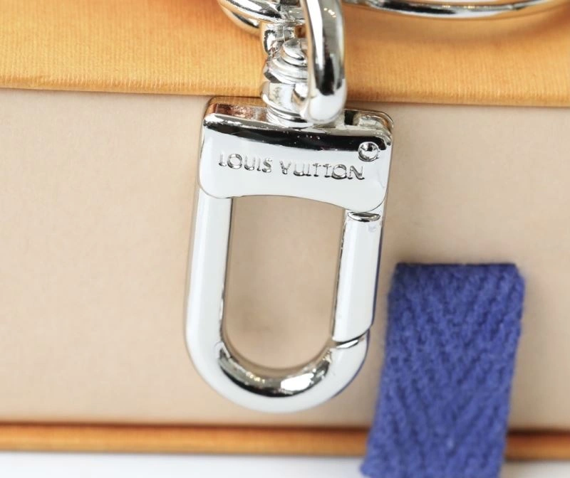 ModernLook Louis Vuitton Keychains 267299