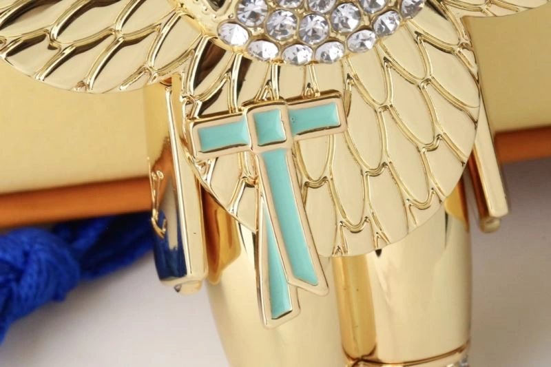 Bold Louis Vuitton Keychains 267295