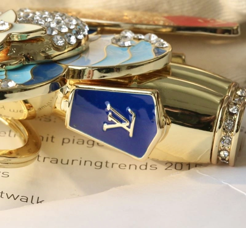 Refined Louis Vuitton Keychains 267292