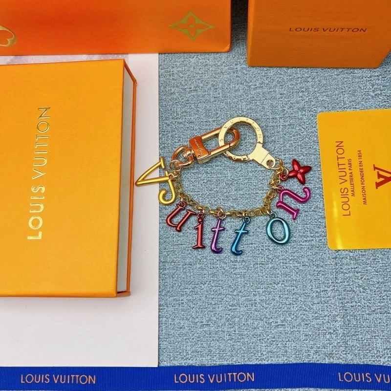 Louis Vuitton Keychains Versatile 267265