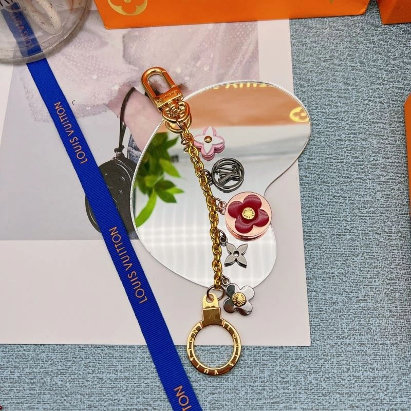 Louis Vuitton Keychains Effortless 267264