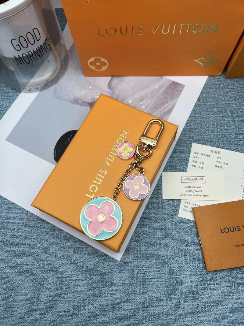 Louis Vuitton Keychains Attractive 267256