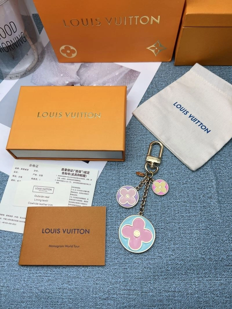 Louis Vuitton Keychains Attractive 267256