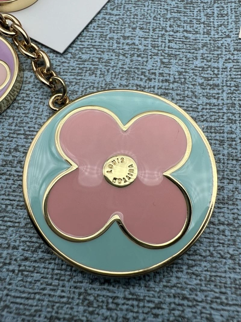 Louis Vuitton Keychains Attractive 267256