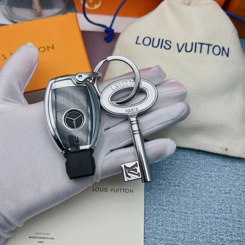 Louis Vuitton Keychains Durable 267257